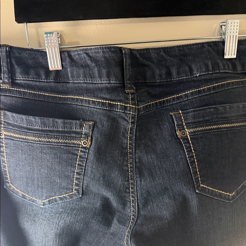 Women's Dark Blue Jeans - Picture 3 of 4